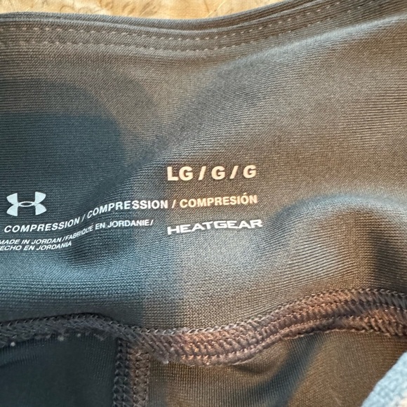 Under Armor tights - Picture 3 of 8